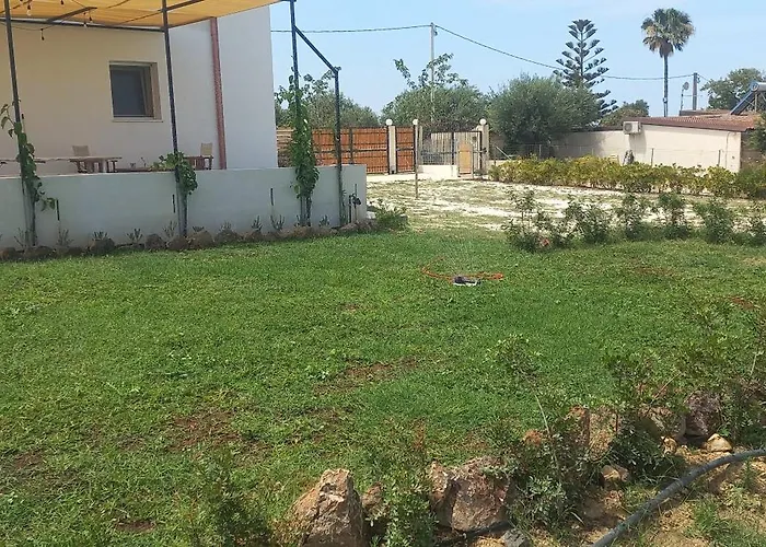 Almademari Giglio Casa Vacanza