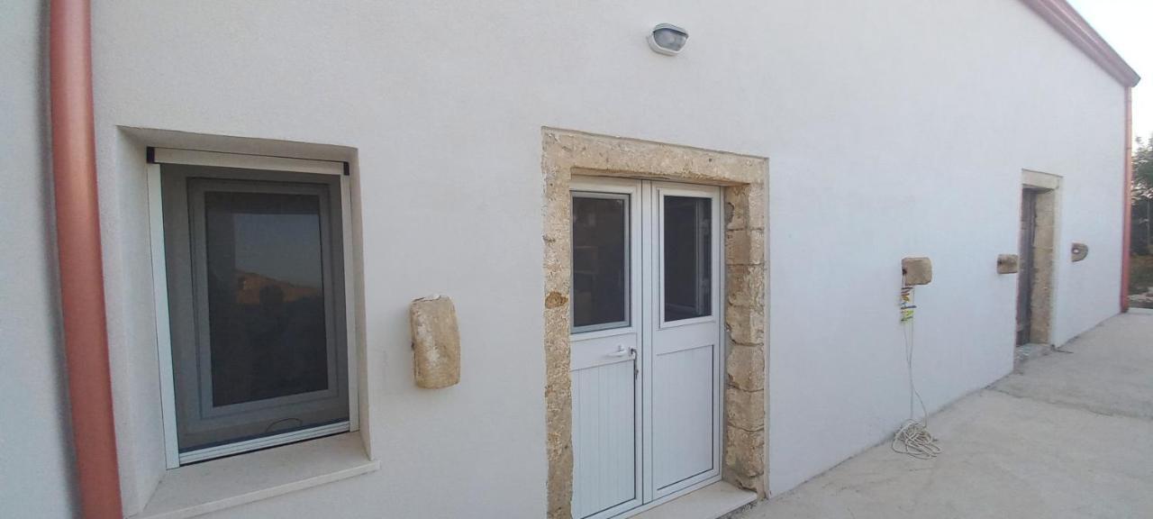 Holiday home Almademari Giglio Casa *